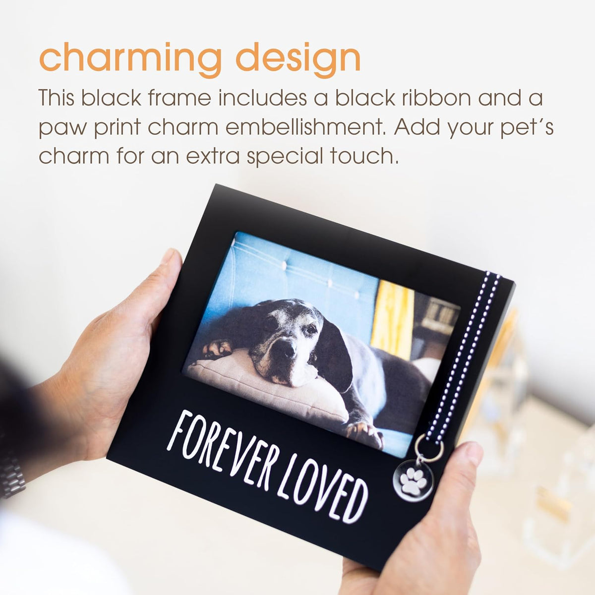 Pearhead Forever Loved Pet Keepsake Picture Frame, Photo Frame for Pet Owners and Dog Lovers, Ideal Memorial Gift for Loss of Dog and Pet Remembrance, Wall Mount And Tabletop Frame, Black